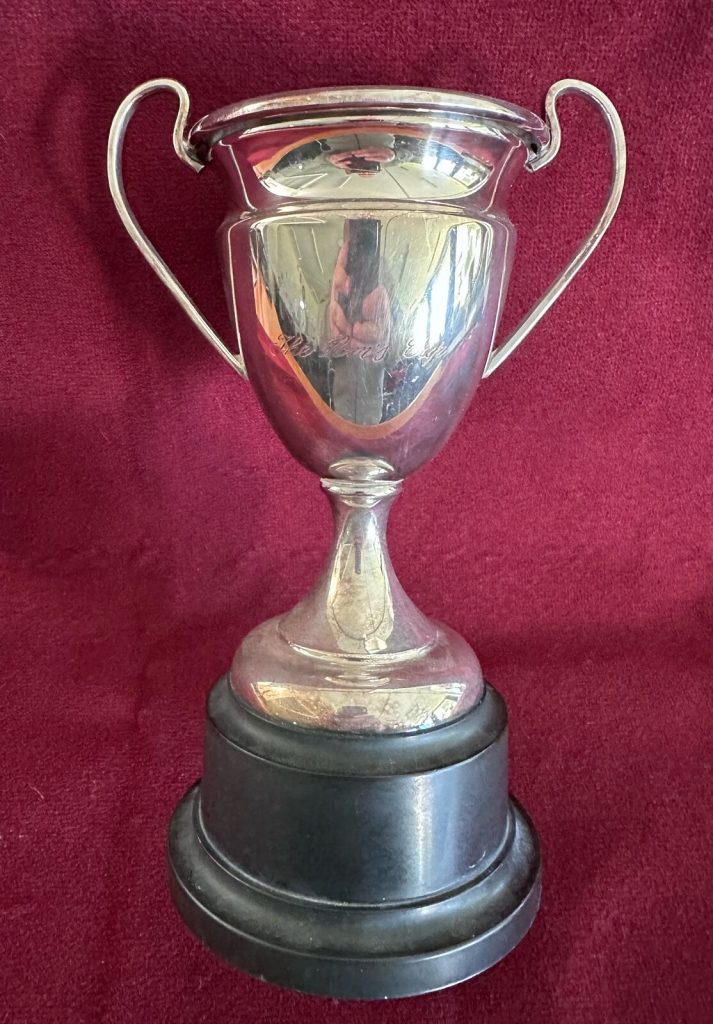 Poms Cup